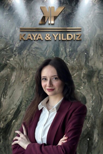 Stajyer Avukat Beyza Nur Albayrak